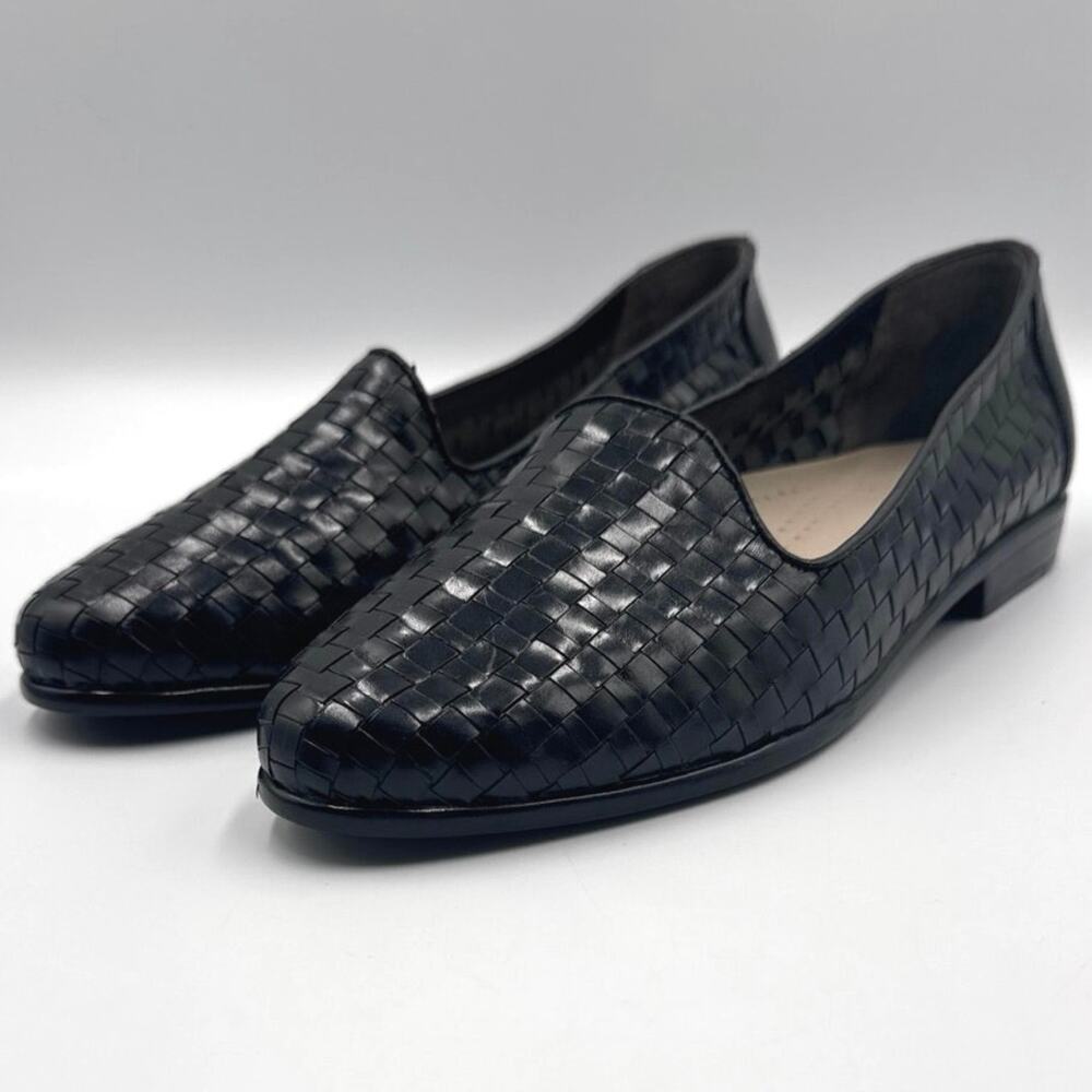 Trotters Liz Loafers Size 8.5 M Black Woven Leather Slip On Casual Comfort Flats